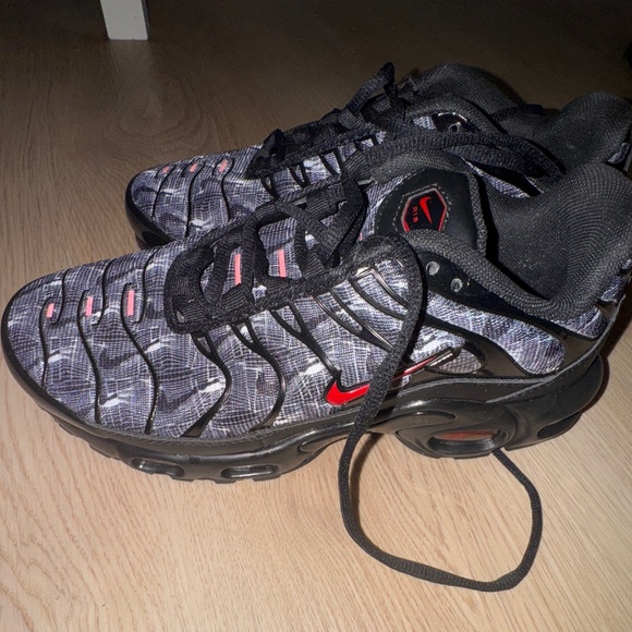 Nike Other - Men’s Nike shoes size 7
